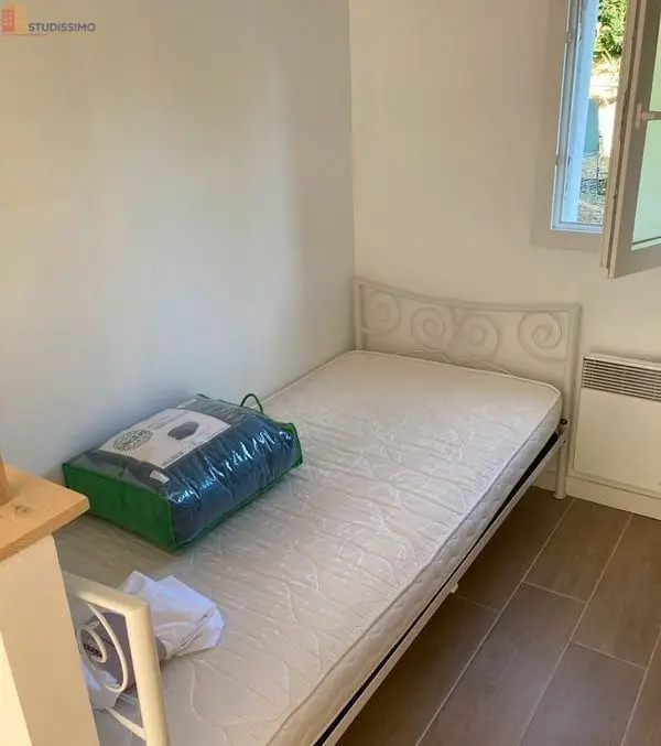 Studio meublé 14m² Aix-en-Provence 13100 - Parking, lumineux - Photo 2