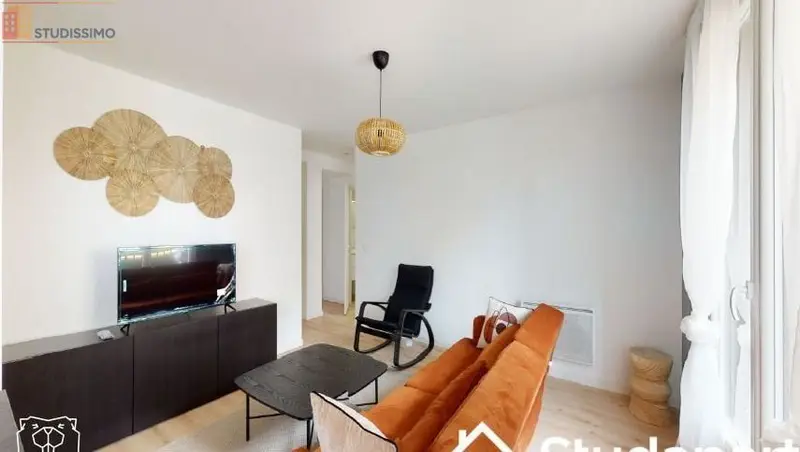 Studio meublé 12m² Marseille 5e - Calme, lumineux - Photo 1