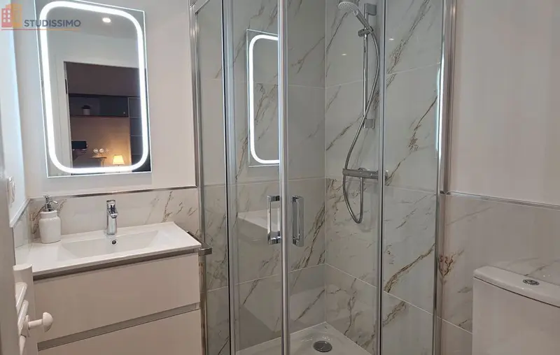 Studio meublé 25m² Salon-de-Provence - Calme, tout compris - Photo 1