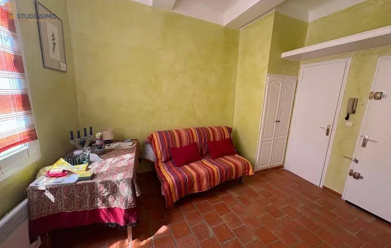 Studio meublé 19m² Aix-en-Provence - Lumineux, 2e étage - Photo 5
