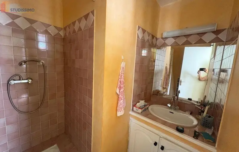 Studio meublé 19m² Aix-en-Provence - Lumineux, 2e étage - Photo 1
