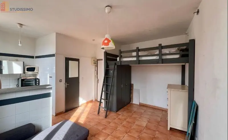 Studio 25m² Marseille 8e - Meublé, refait à neuf - Photo 1