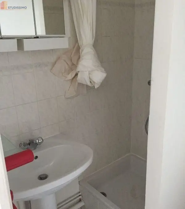 Studio 15m² Caen 14000 - Sans caractéristiques - Photo 1