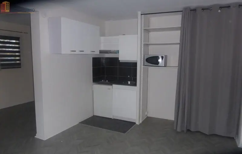 Studio 30m² Caen nord - Grand, parking inclus - Photo 1