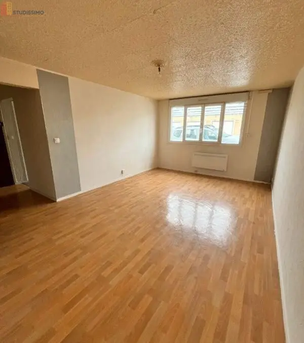Studio 32m² La Vespière-Friardel - Lumineux, calme - Photo 3