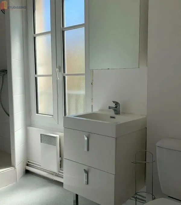 Studio 15m² Caen 14000 - Photo 3