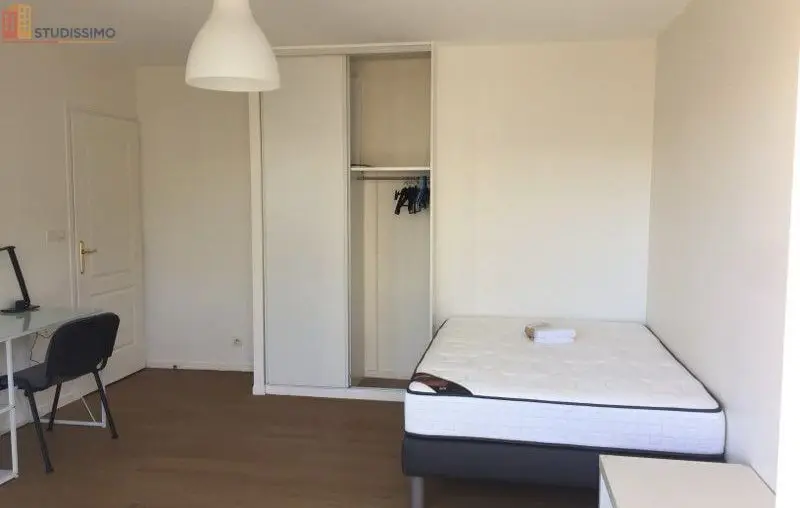 Studio meublé 24m² Caen centre - Grand, lumineux - Photo 2
