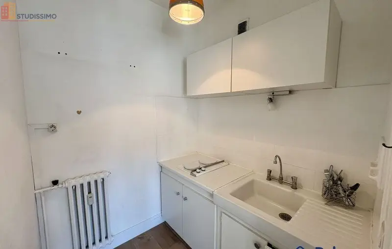 Studio 18m² Caen - Meublé, dernier étage - Photo 4