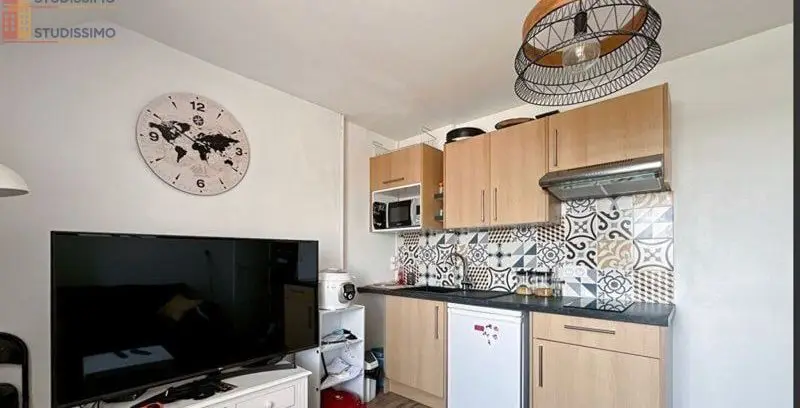 Studio meublé 18m² Caen 14000 - Dernier étage, lumineux - Photo 3