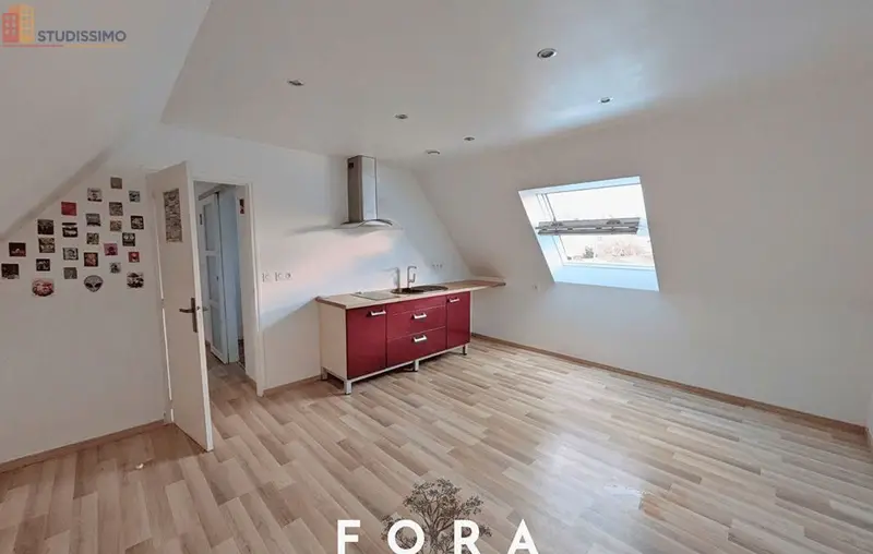 Studio 26m² Condé-en-Normandie - Étage 1/2 - Photo 4