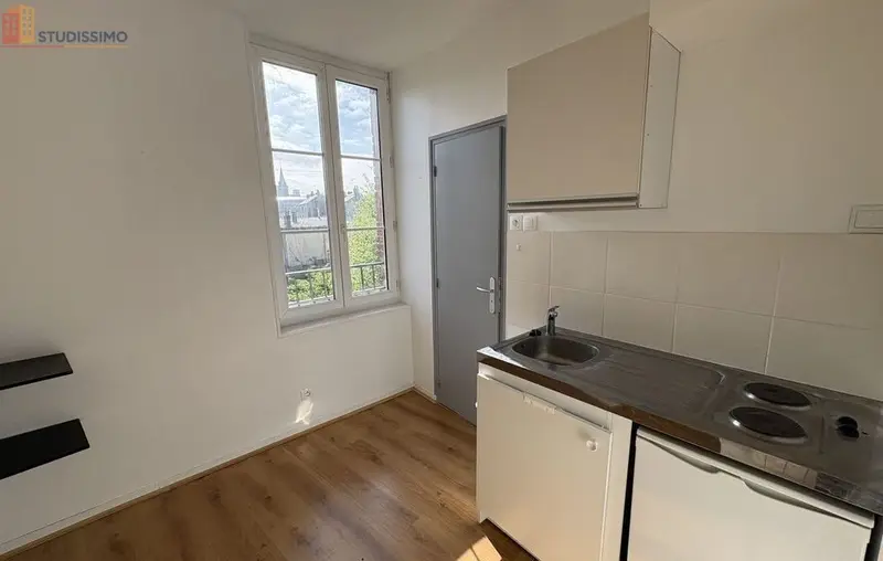 Studio 22m² Lisieux - (DPE F) - Photo 2