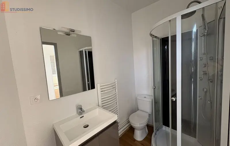 Studio 22m² Lisieux - (DPE F) - Photo 1