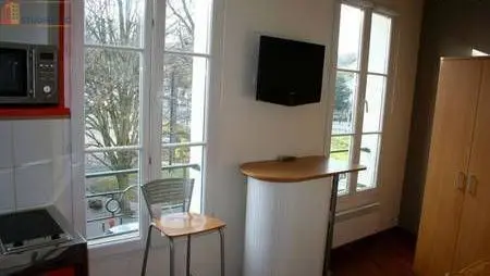 Studio meublé 15m² Caen centre - Lumineux, tout équipé - Photo 3