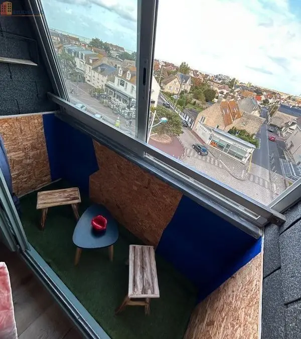 Studio meublé 18m² Courseulles-sur-Mer - Meublé, dernier étage - Photo 4