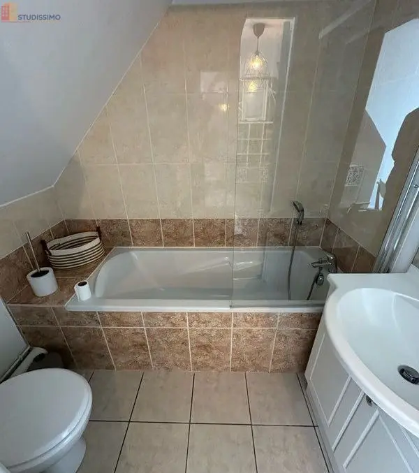 Studio 25m² Ouistreham - Meublé, dernier étage - Photo 3