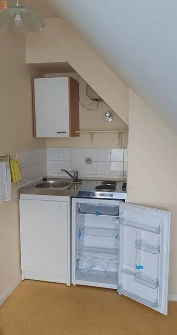 Studio 20m² Lisieux centre-ville - Dernier étage, lumineux - Photo 2