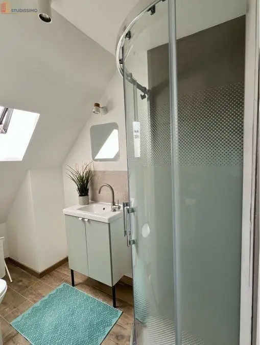 Studio meublé 11m² Caen 14000 - Meublé, dernier étage - Photo 7