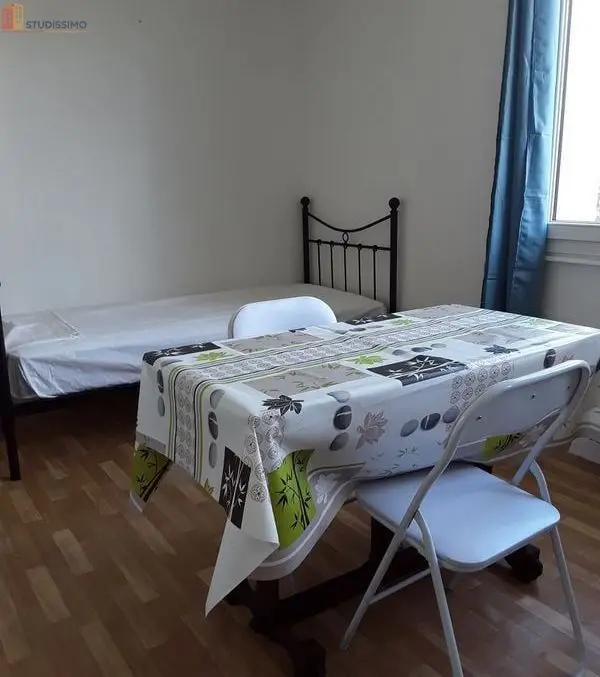 Studio meublé 16m² Caen 14000 - Meublé, calme - Photo 3