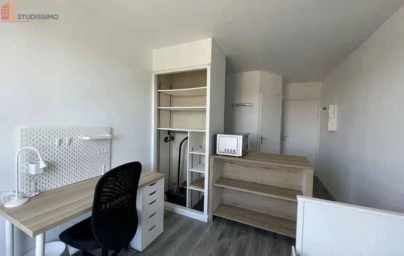 Studio meublé 16m² Caen 14000 - Meublé, DPE D - Photo 4