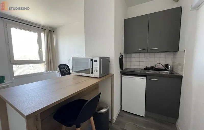 Studio meublé 16m² Caen 14000 - Meublé, DPE D - Photo 6