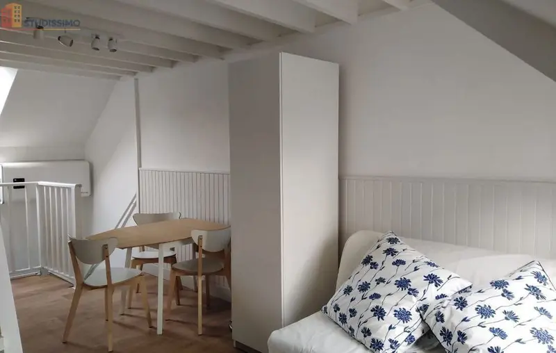Studio meublé 20m² Caen 14000 - Mezzanine, proche port - Photo 1
