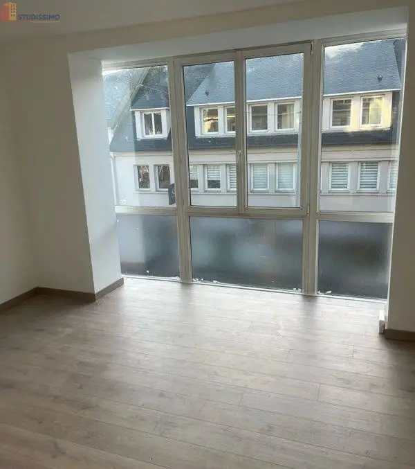 Studio 30m² Condé-en-Normandie - 2e étage - Photo 1