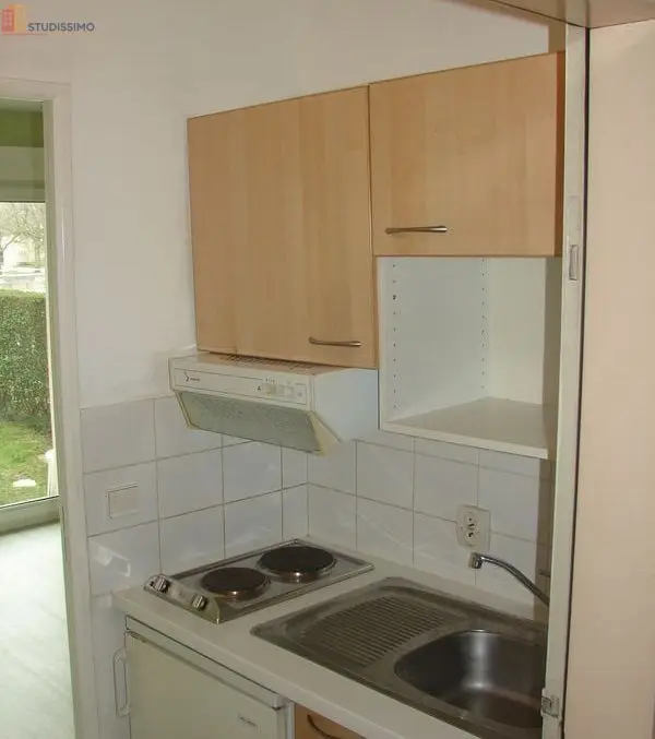 Studio 19m² Caen 14000 - Rez-de-jardin, parking sous-sol - Photo 2