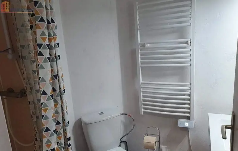 Studio meublé 16m² Caen 14000 - Meublé, DPE D - Photo 1