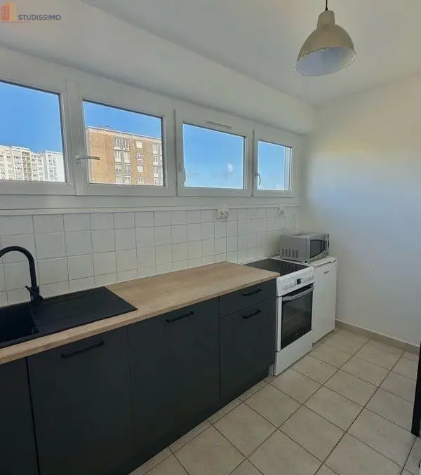 Studio meublé 38m² Hérouville-Saint-Clair - Lumineux, proche tram - Photo 1