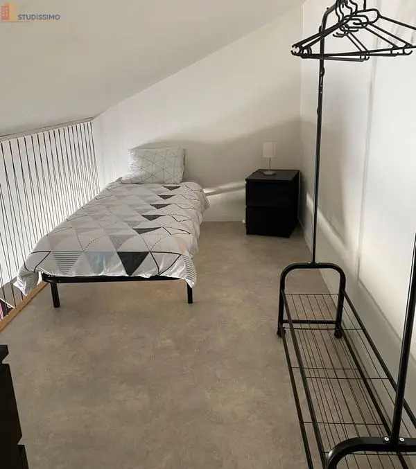 Studio meublé 17m² Caen 14000 - Mezzanine, meublé - Photo 4