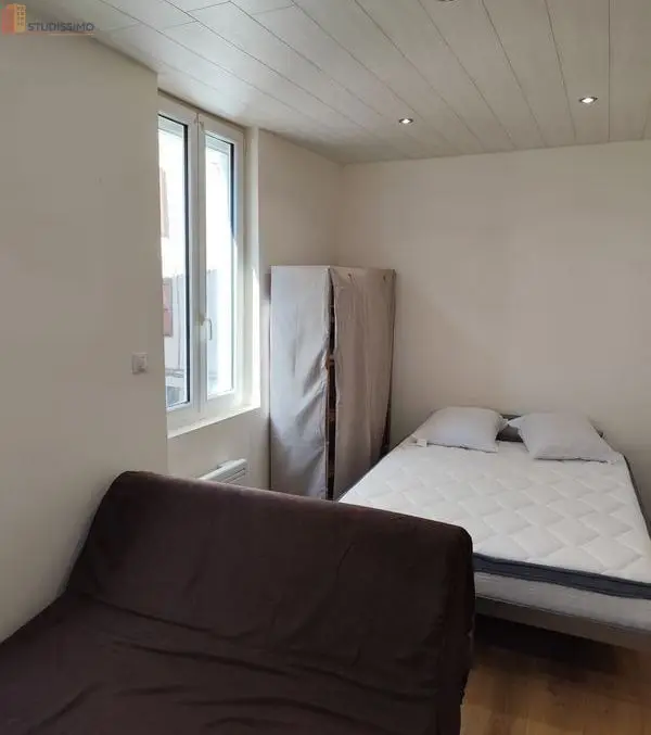 Studio meublé 22m² Maurs - Fonctionnel, très bon état - Photo 4