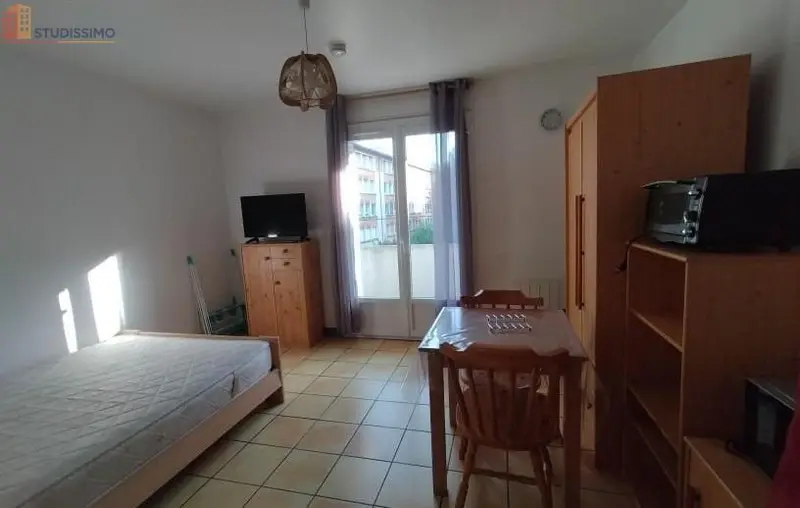 Studio 19m² Aurillac - Meublé, balcon et parking privé - Photo 2