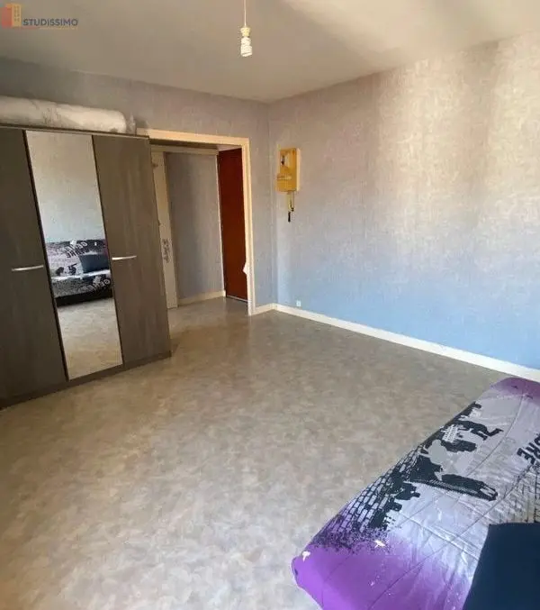 Studio 30m² Aurillac - (aucune caractéristique) - Photo 7