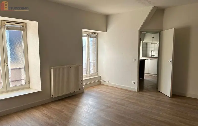 Studio 29m² Aurillac - 3e étage, lumineux - Photo 1