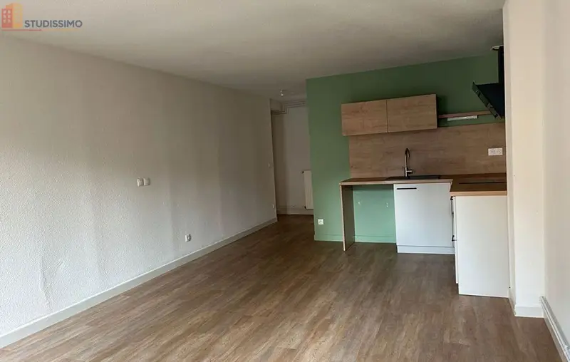 Studio 37m² Aurillac - Lumineux, 1er étage - Photo 3