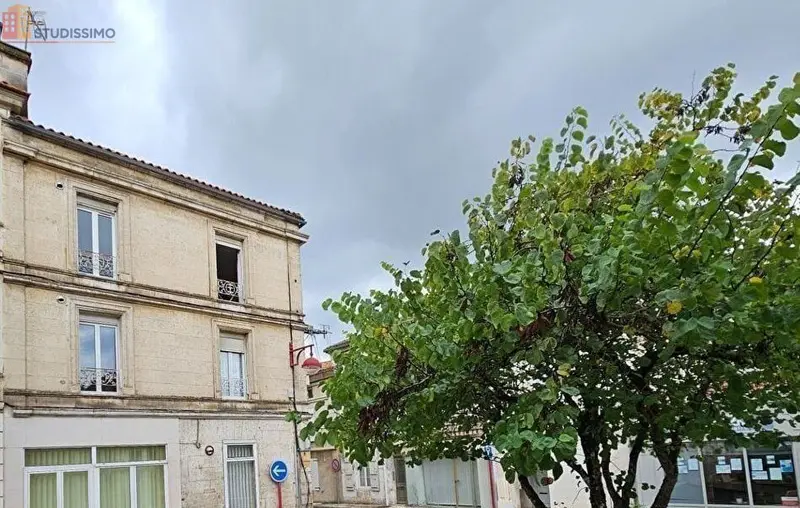 Studio 23m² La Couronne 16400 - Photo 1