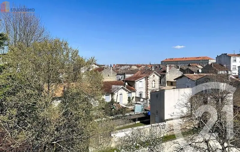 Studio 32m² Angoulême - tranquille, lumineux - Photo 9