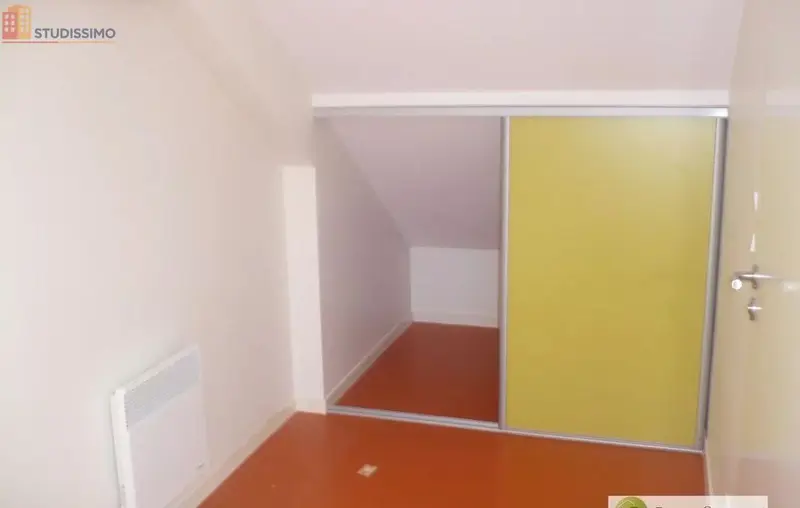Studio 28m² Angoulême - Duplex, DPE C - Photo 2