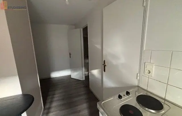 Studio 16m² Angoulême - 2e étage, lumineux - Photo 7