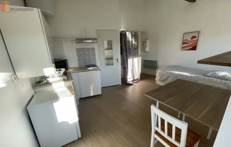 Studio meublé 20m² Angoulême - Au pied des remparts - Photo 5