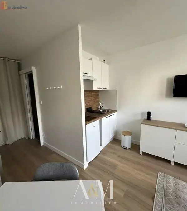 Studio 19m² Angoulême - Meublé, DPE D - Photo 8