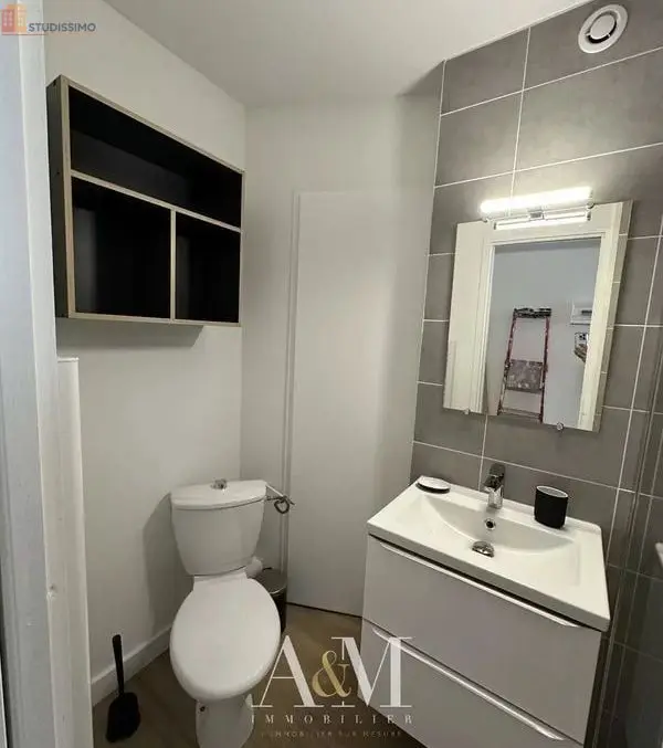 Studio 19m² Angoulême - Meublé, DPE D - Photo 4