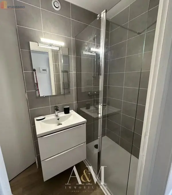 Studio 19m² Angoulême - Meublé, DPE D - Photo 1