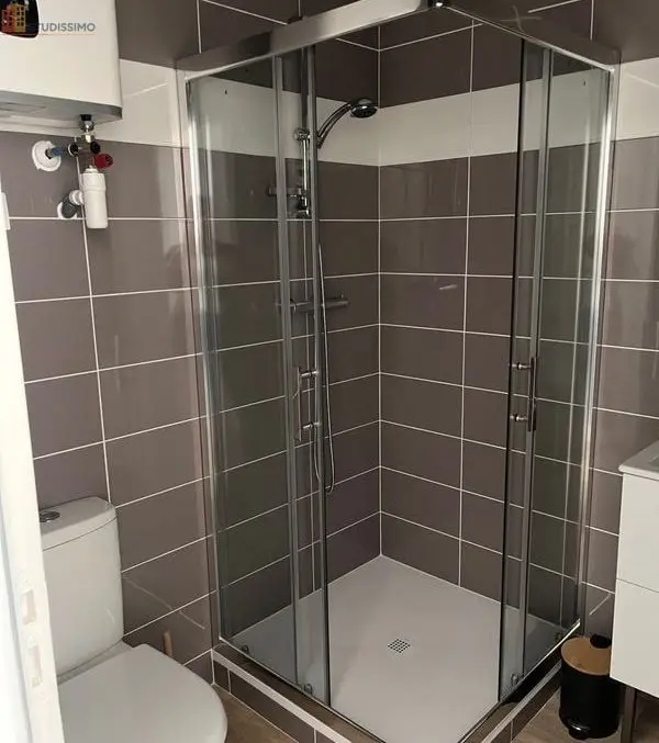 Studio meublé 14m² Ruelle-sur-Touvre - Meublé, DPE C - Photo 2