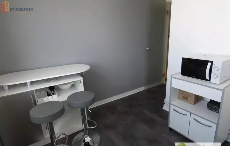 Studio 43m² Angoulême 16000 - Photo 3