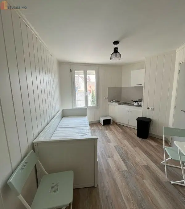 Studio meublé 15m² Angoulême 16000 - Meublé, 1 pièce - Photo 4