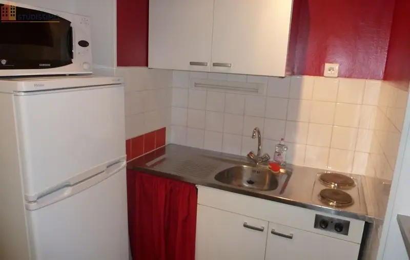 Studio 30m² Angoulême centre-ville - Proche place Victor Hugo - Photo 2