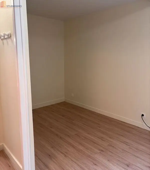 Studio 18m² Saintes 17100 - Photo 4