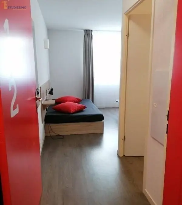 Studio meublé 21m² La Rochelle 17000 - Meublé, lumineux - Photo 9