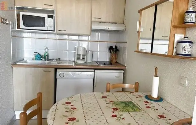 Studio meublé 28m² Rochefort - Meublé, DPE C - Photo 18
